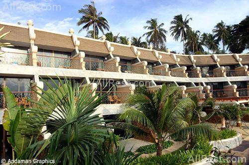 Karon Beach Resort & Spa 1